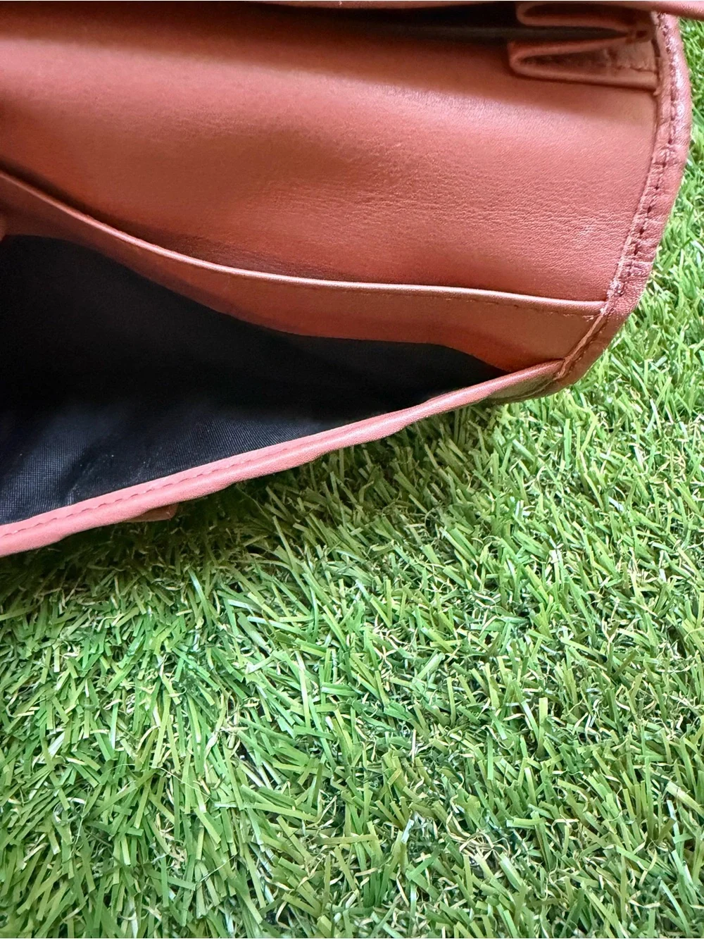 Gucci Microguccisima Pink Leather Wallet